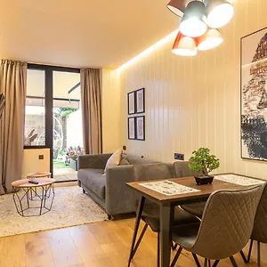 Metropolitan By Staynn , Bilbao Spagna